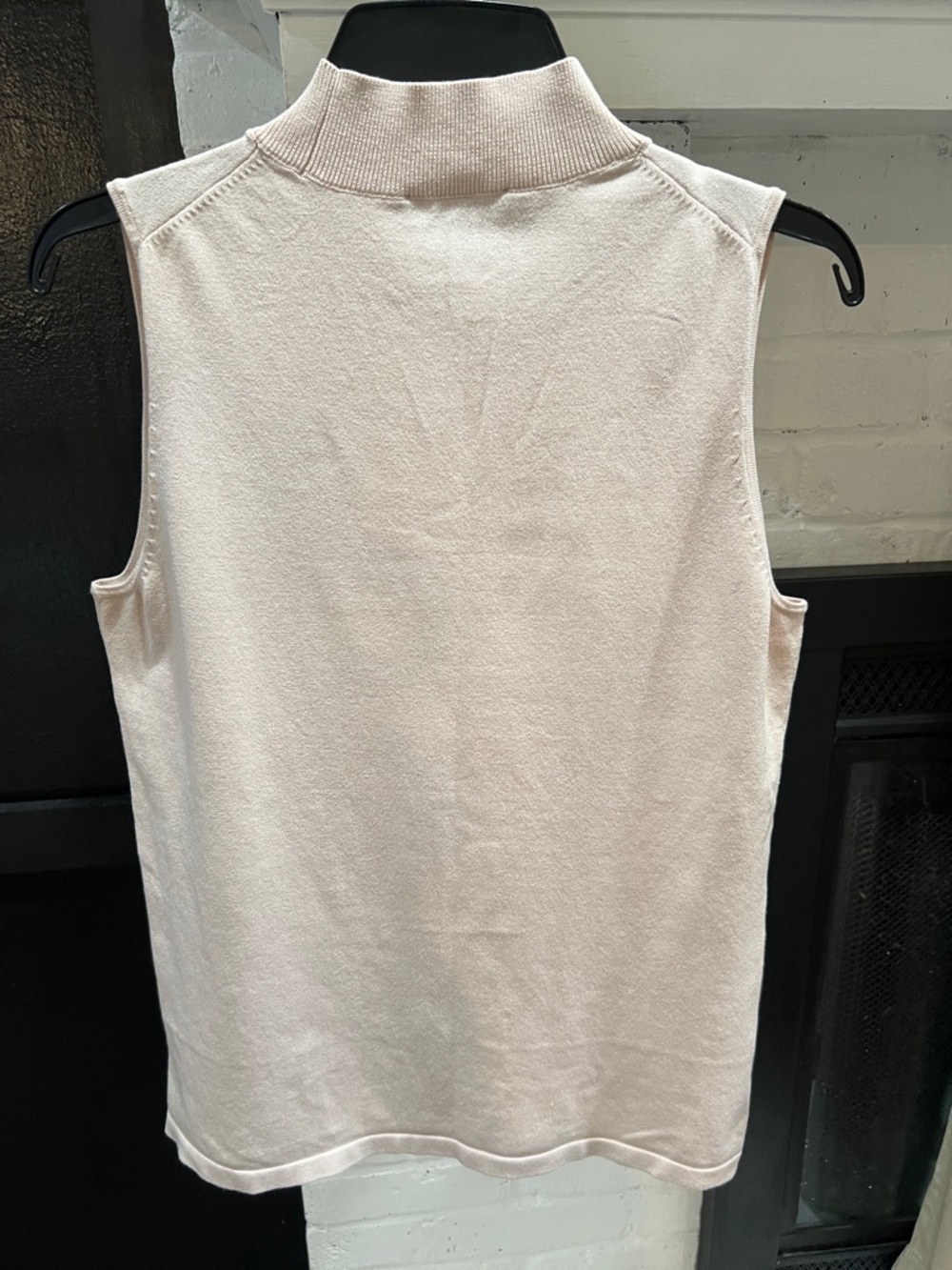 Ann Taylor Top - Picture 5 of 7